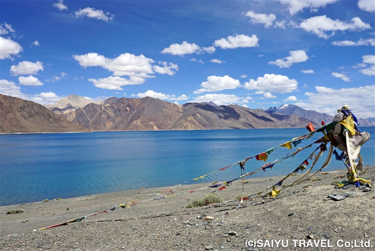天空のチベット　ラダック第７弾：　紺碧の湖パンゴン・ツォとヌブラ谷